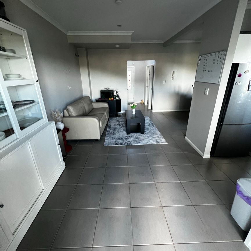 Mount Gravatt East - Photo 1
