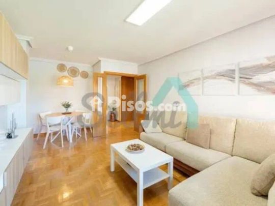 Piso en alquiler en Otero-Villafría-San Lázaro - Foto 1