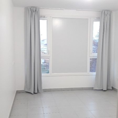 Location Appartement 1 pièce 20m² LYON 7ème - Photo 1