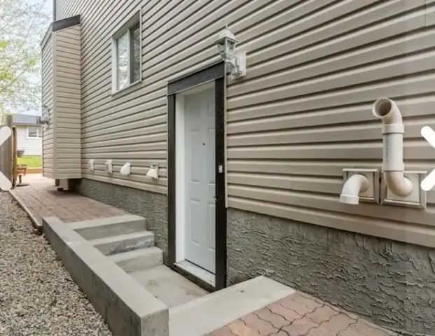 Spacious 2 Bedroom basement in Prime Evanston Location | Calgary - Photo 1