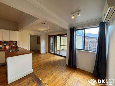 Spacious & Low-Maintenance 3-Bedroom Home - Photo 3