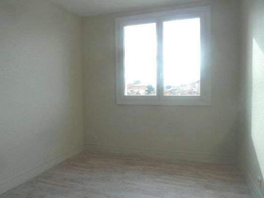 Location appartement 2 pièces 41.42 m² à Romans-sur-Isère (26100) - Photo 1