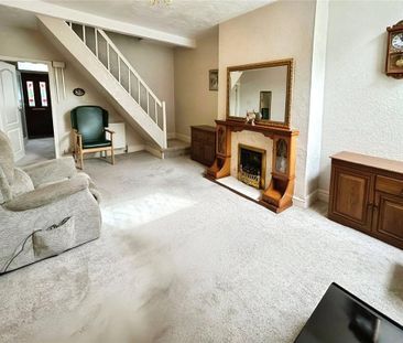 2 bedroom terraced house to rent - Photo 4