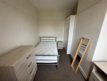 Siward Street, Hull Road - P2088 - Photo 5