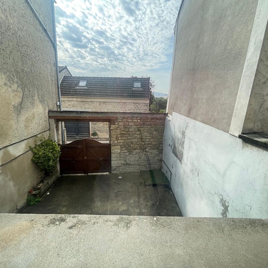 3 pièces CARRIERES SUR SEINE - Photo 1