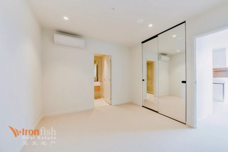 2 Bed, 2 Bath - Photo 3