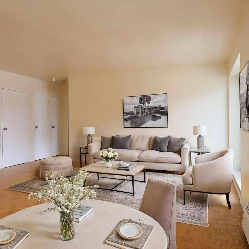 For Lease - 480 Lakeshore Road Unit# 207, Mississauga, Ontario - Photo 1