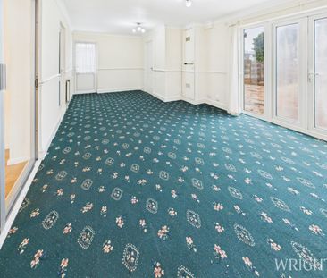 4 bedroom Detached House - Daniells, Welwyn Garden City - Photo 1