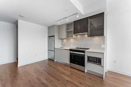 For Lease - 395 Dundas Street Unit# 612, Oakville, Ontario - Photo 5