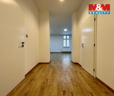 Pronájem bytu 1+1 64 m², Ruská 681, Ostrava - Photo 6