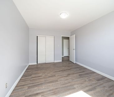For Lease - 799 Robinson Street Unit# 3, Burlington, Ontario - Photo 2