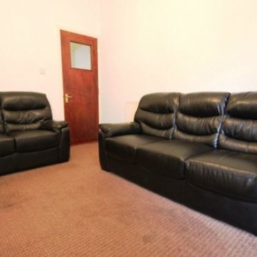 5 Bed - All Inclusive Student Property - Photo 1