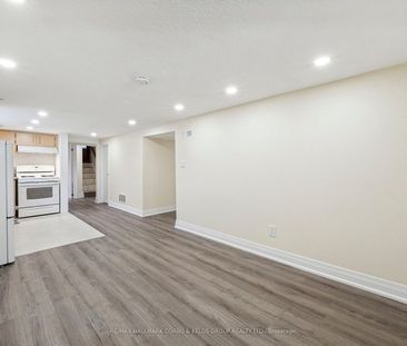 For Lease - 1132 Glengrove Avenue, Toronto, Ontario - Photo 3