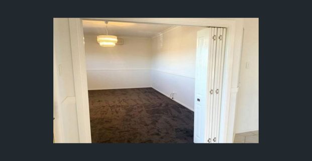 LARGE FAMILY HOME - your peaceful escape. - Photo 1