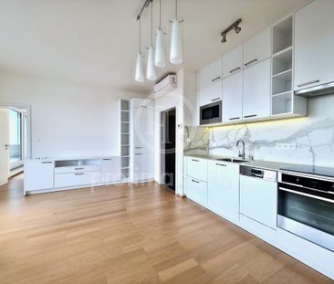 Pronájem bytu 2+kk 61 m2 - Fotografie 3