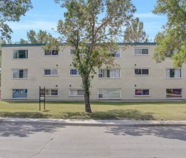 1305 23rd Ave | 1305 23rd Ave, Regina - Photo 1