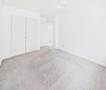 Butts Road, SO19 - Photo 4