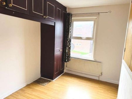 Abercromby Avenue, High Wycombe, HP12 - Photo 2