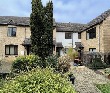 2 bedroom maisonette to rent - Photo 2