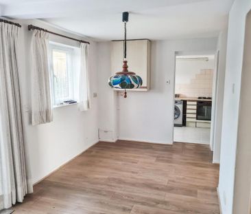 2 bedroom house to rent - Photo 3