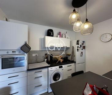 Location Appartement 2 pièces 38m² TOULON 83200 - Photo 3