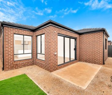 “Brand New 3 Bedroom Home!” - Photo 5