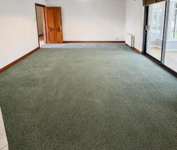 2c Lough Road, Lisburn, BT28 2PJ - Photo 1