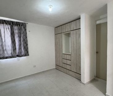 Casa en renta en Rincón de las Fuentes en Apodaca - Photo 1