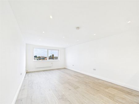 Mildmay Court, Mildmay Road, Chelmsford, Essex, CM2 0DY - Photo 5