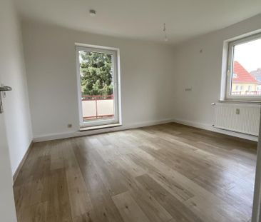 Charmante 1-Zimmer-Wohnung in Herford  Wohnen mit Tageslichtbad un... - Foto 1