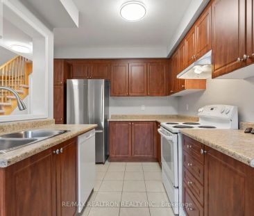 110 EXPEDITION CRESCENT - Photo 6