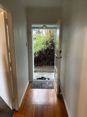 Tidy 2 Bedroom with large backyard - Photo 1