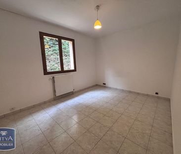 Location Maison 6 pièces 147m² GENAY 69730 - Photo 1