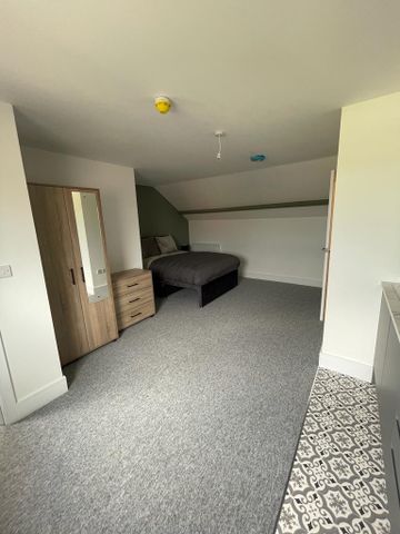 Studio to rent - Photo 3