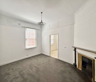 29 Lewis Street, Islington - Photo 1