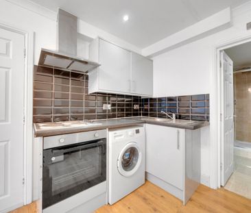 Barnett Street, Whitechapel, London E1 - Photo 6