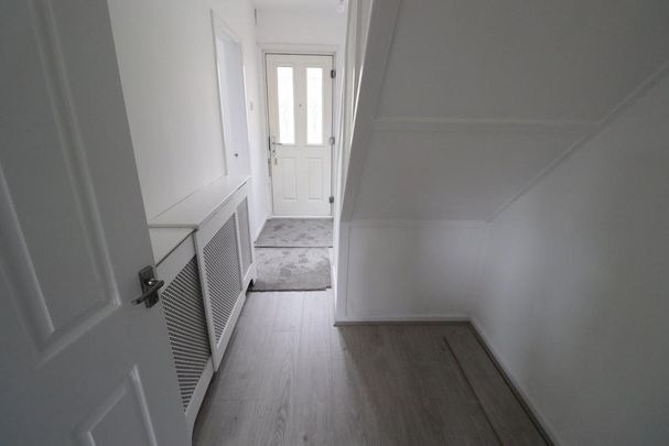 3 bedroom end of terrace house to rent - Photo 1