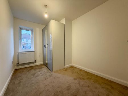 3 bedroom maisonette to rent - Photo 3