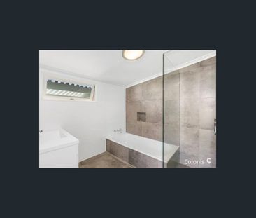 Lovely Character Cottage with Swimming Pool! - Photo 1