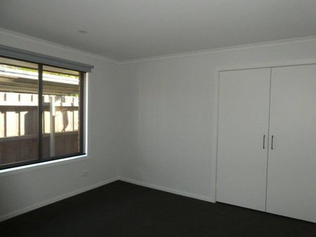 QUALITY RENOVATED HOME - Photo 3