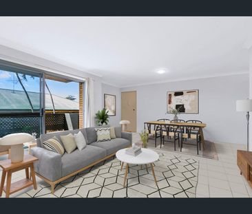 Comfortable Morningside Living with Lock-Up Garage - Photo 2