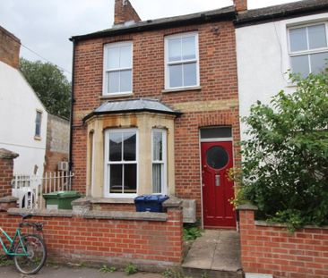4 bedroom terraced house to rent - Photo 5