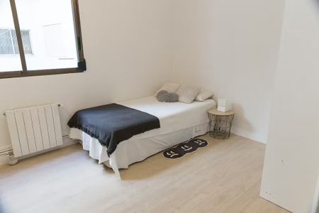 Avinguda de lOest, Valencia, Valencian Community 46001 - Photo 4