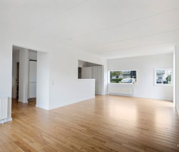 I denne skønne 2-værelses lejlighed får du: - Photo 5