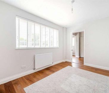 Sidney Road, Walton-on-thames, Surrey, KT12 - Photo 5