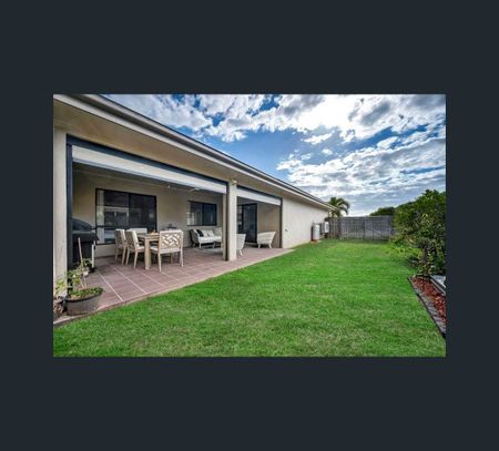 79 Daintree Drive, Bushland Beach, Qld 4818 - Photo 5