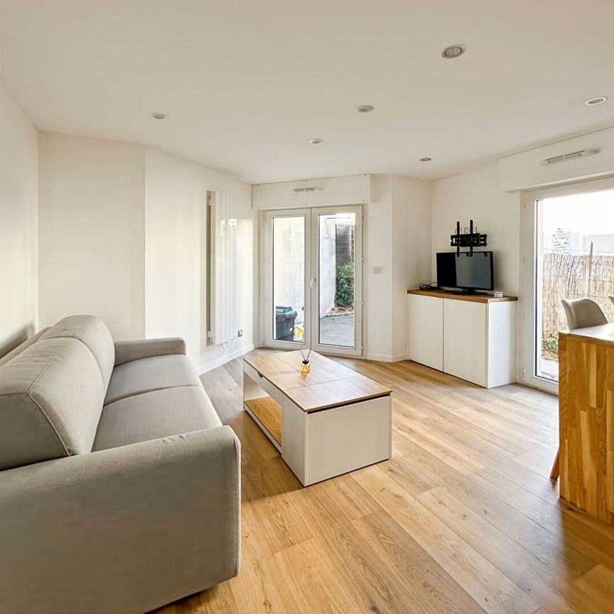 Appartement T1 près de VERT LE GRAND à louer - Photo 1