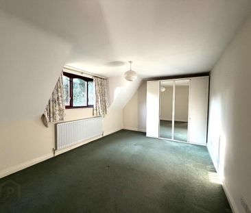 550a Upper Newtownards Road, Belfast, BT4 3HE - Photo 4
