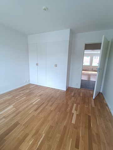 Södergatan, Vänersborg - Photo 2