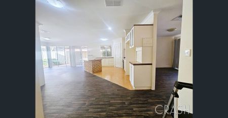 Stylish & Low-Maintenance 3x2 Villa in a Quiet Complex - Photo 3